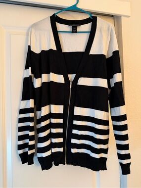 Lane Bryant Black and White Striped Zip Front Cardigan